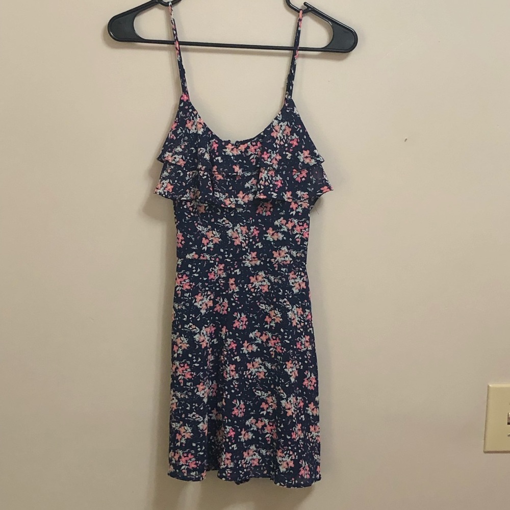Floral romper w gold belt